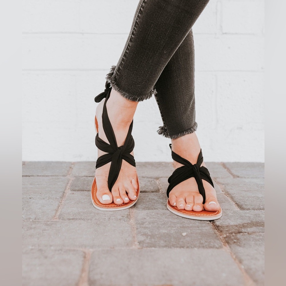 Sseko Ribbon Sandals NWT versatile leather size 10